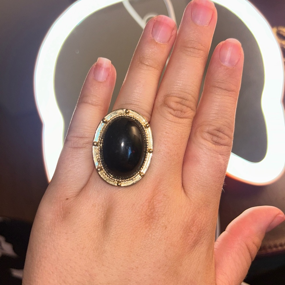Elegant Black and Gold Adjustable Statement Ring